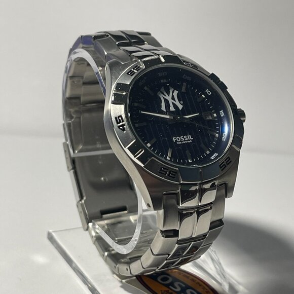 New York Yankees MLB Stainless-Steel Men's Watch by Fossil NEW (RARE) - Picture 6 of 9